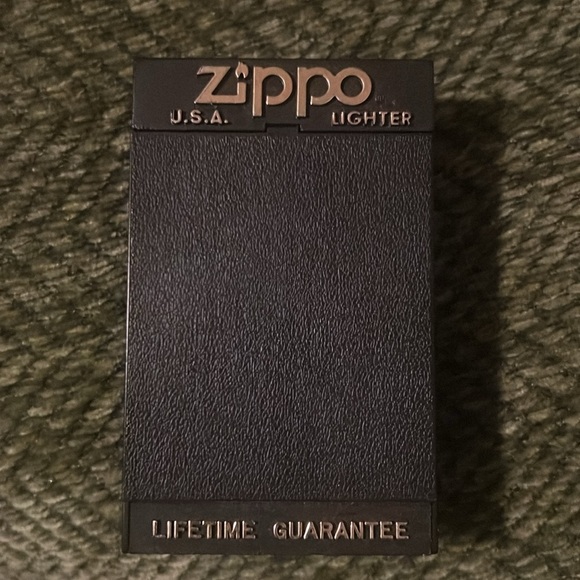 1993 Vintage Collector’s ZIPPO CAMEL PURPLE MATTE LIGHTER - Picture 3 of 7